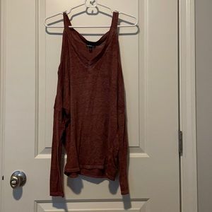 Exposed shoulder long sleeve top
